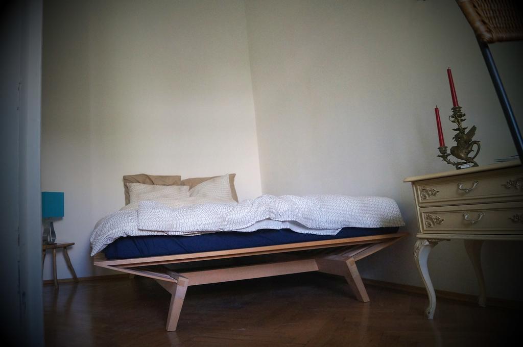 Das Schonbrunn Apartment! Vienna Luaran gambar